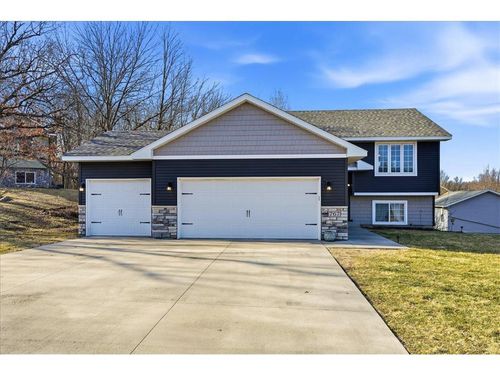 767 Sandrock Rd, SAINT CROIX FALLS, WI, 54024-9438 | Card Image