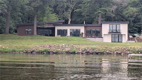 5839 N Shore Dr, Eau Claire, WI, 54703-2078 | Card Image
