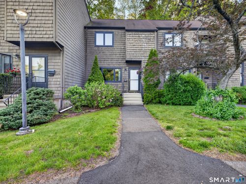46-46 Hampton Park, Branford, CT, 06405 | Card Image