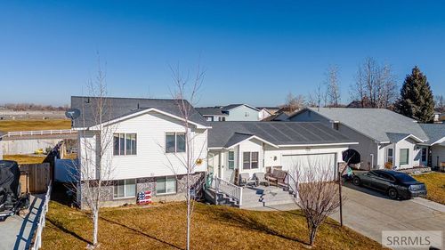 871 Wildrose Ln, Blackfoot, ID, 83221-1678 | Card Image