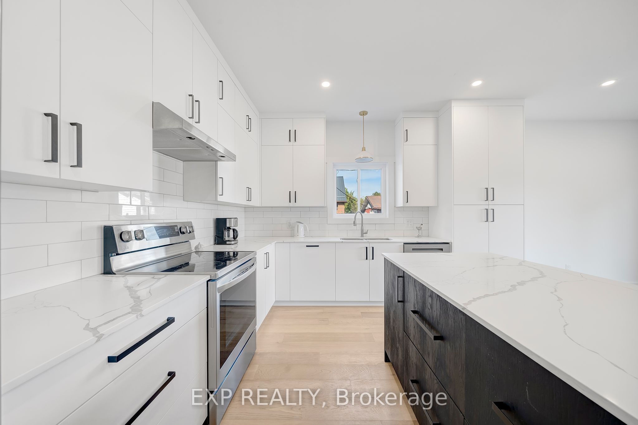 Residential in Thorold 5