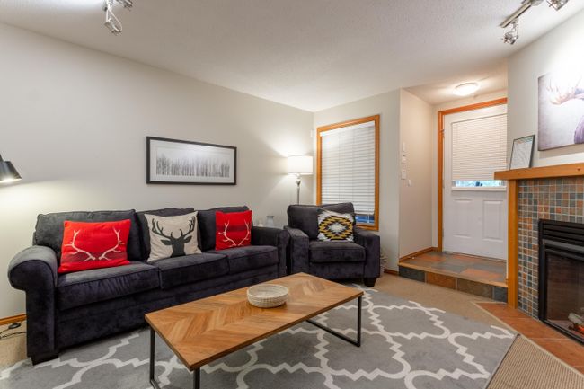 4 - 4388 Northlands Boulevard, Condo with 2 bedrooms, 2 bathrooms and null parking in Whistler BC | Image 4