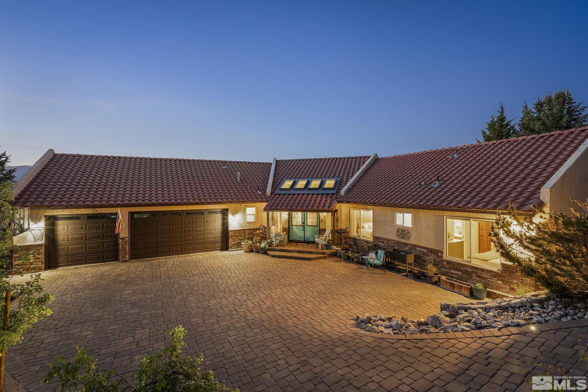 Kestrel Ct, Reno, NV 89509