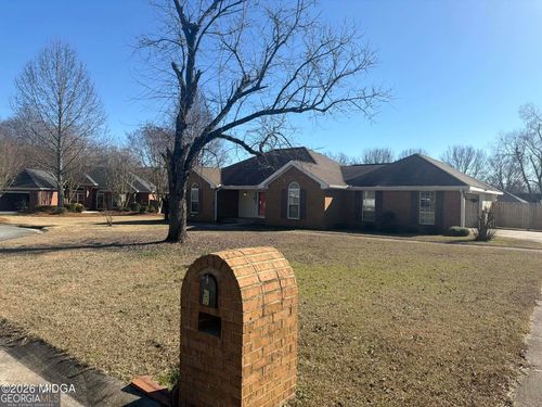 106 John Ct, Warner Robins, GA, 31093-8310 | Card Image