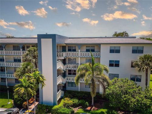 apt-o3-2504 Antigua Ter, Coconut Creek, FL, 33066-1029 | Card Image