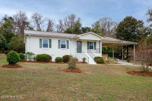 252 S Stephens St, Southern Pines, NC, 28387-4634 | Card Image