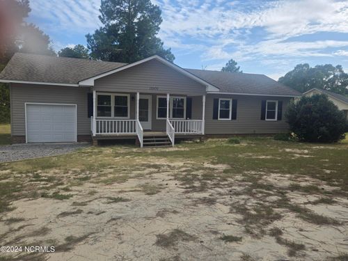 12500 Barnes Bridge Rd, Laurinburg, NC, 28352-7942 | Card Image