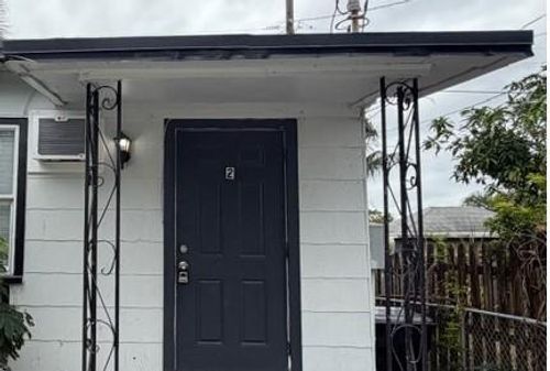 2-909 N F St, Lake Worth Beach, FL, 33460-2482 | Card Image