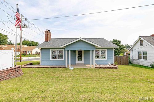 967 Forder Rd, Oakville, MO, 63129-2061 | Card Image