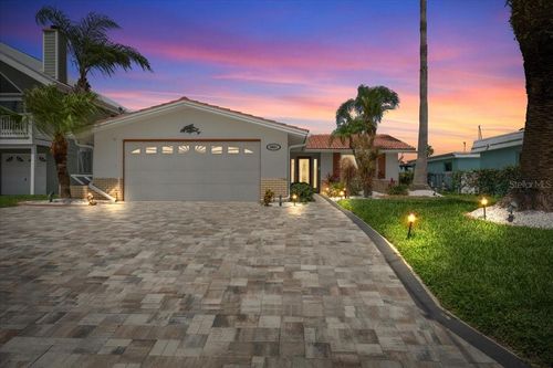 4951 Pompano Dr, New Port Richey, FL, 34652-4429 | Card Image