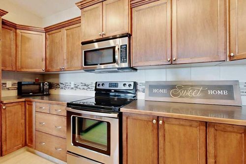 304-3615 51 Avenue, Red Deer, AB, T4N4G3 | Card Image