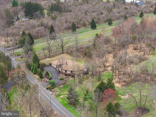 2119 S Sugan Rd, NEW HOPE, PA, 18938-1142 | Card Image