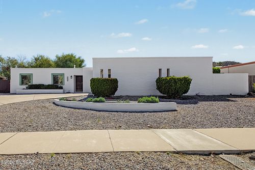 2523 W Calle Paraíso, Tucson, AZ, 85745 | Card Image