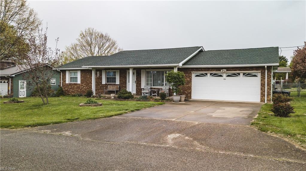 195 Wildwood Drive, Sold in Millwood Zoocasa