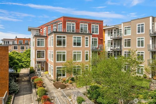 b-190 Harbor Sq Loop Ne, Bainbridge Island, WA, 98110-2453 | Card Image