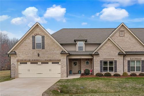 7006 Westfield Village Cir, Summerfield, NC, 27358-9427 | Card Image