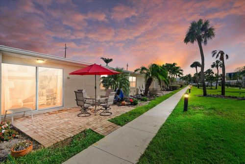 25-5830 Midnight Pass Rd, SARASOTA, FL, 34242-2108 | Card Image