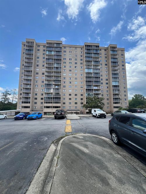 1825 Saint Julian Pl, Columbia, SC, 29204-2424 | Card Image