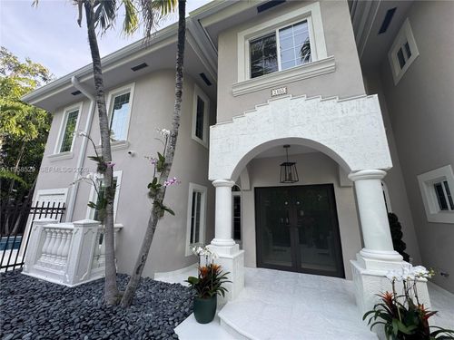 3185 Washington St, Miami, FL, 33133-3865 | Card Image