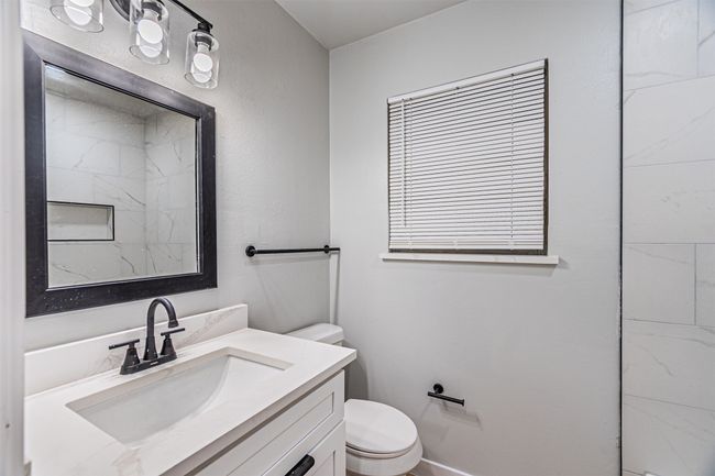 608 Laurel St, House other with 3 bedrooms, 2 bathrooms and null parking in Lancaster TX | Image 20