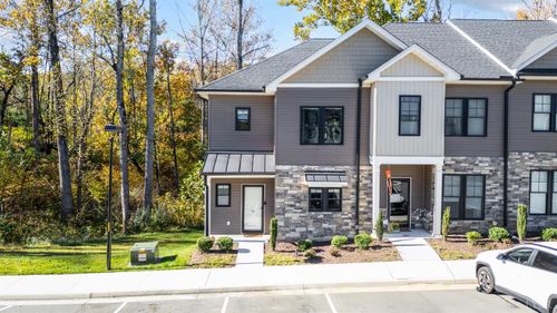 79 Cuddington Ln, Lynchburg, VA, 24501-4933 | Card Image