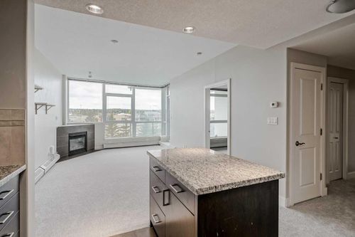405-77 Spruce Place Sw, Calgary, AB, T3C3X6 | Card Image