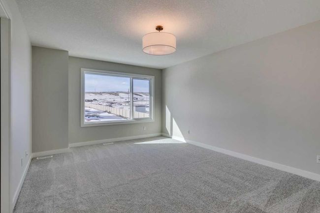 847 Bayview Terrace Sw, Home with 5 bedrooms, 3 bathrooms and 4 parking in Airdrie AB | Image 35