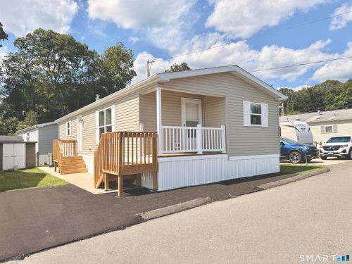 22 Loring Court Court, Wallingford, CT, 06492 | Card Image