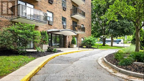 604-530 Proudfoot Lane, London North (North N), ON, N6H1W3 | Card Image