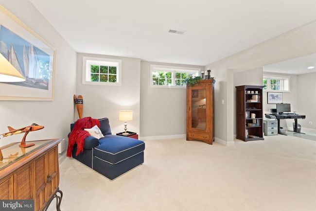 18985 Coreopsis Ter, Townhouse with 3 bedrooms, 4 bathrooms and null parking in LEESBURG VA | Image 67