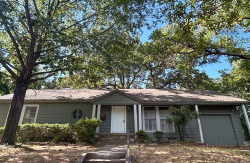 1319 Panhandle St, Denton, TX, 76201-2790 | Card Image