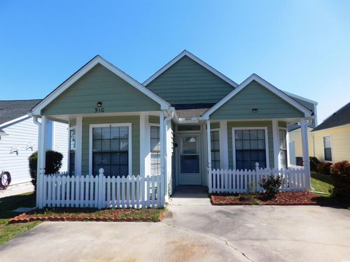 910 Emanon St, North Myrtle Beach, SC, 29582-3300 | Card Image
