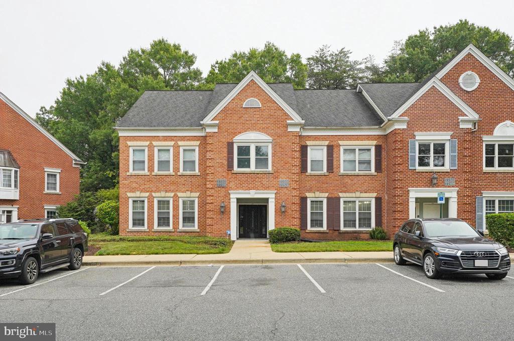 Commercial Sale in GREENBELT 2