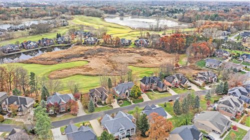 108 Greenan Ln, Lake Orion, MI, 48362-2175 | Card Image