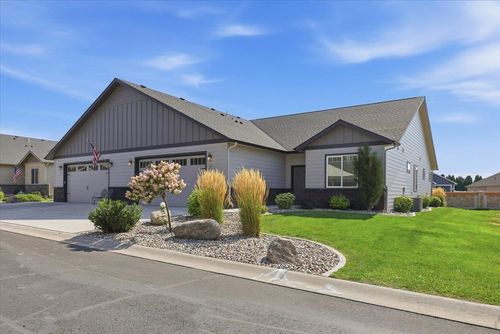 1109 N Country Club Dr, Deer Park, WA, 99006-6054 | Card Image