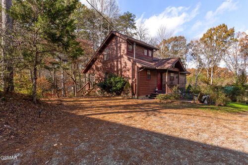 813 S New Era Road, Sevierville, TN, 37862 | Card Image