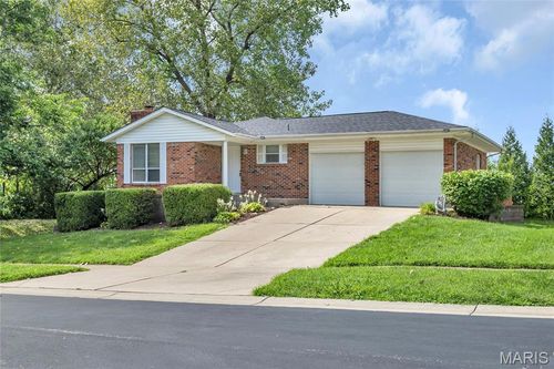 1401 Tamarack Dr, Saint Charles, MO, 63301-0030 | Card Image