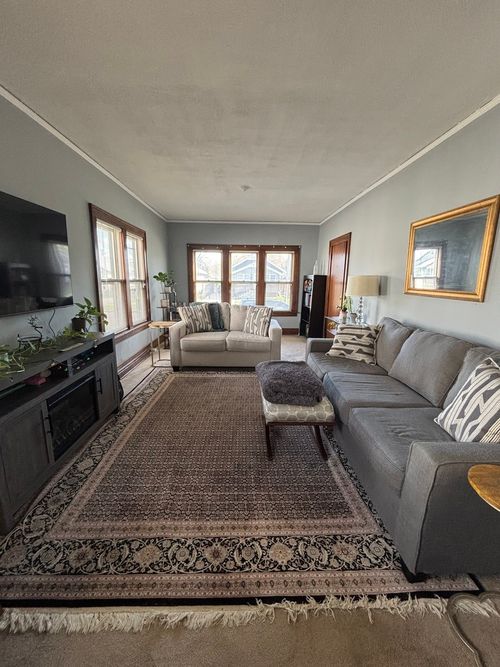 1018 Massena Ave, WAUKEGAN, IL, 60085-2834 | Card Image