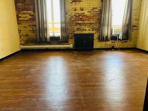 2-16 Walling Ave, Sussex, NJ, 07461-2220 | Card Image