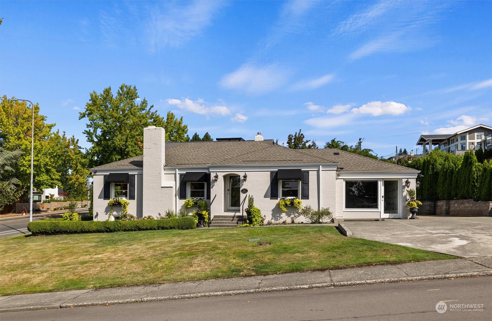 Market St, Kirkland, WA 98033