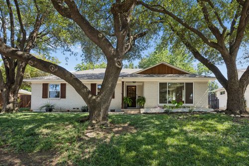 2351 Saint Francis Ave, Dallas, TX, 75228-5381 | Card Image