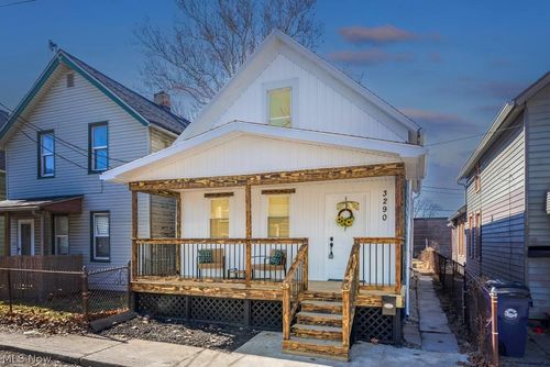 3290 W 23rd Pl, Cleveland, OH, 44109-1602 | Card Image