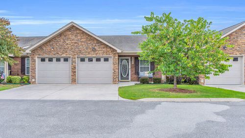 202 Applebrook Dr, Rossville, GA, 30741-3716 | Card Image