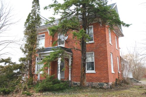 5324 Hwy 9 Highway, Minto, ON, N0G1M0 | Card Image