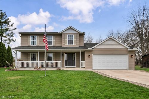 123 Kent St, Wellington, OH, 44090-9205 | Card Image