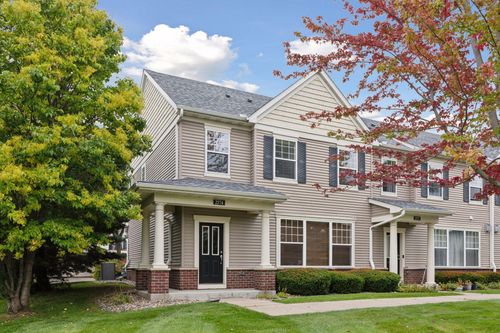 102-2574 136th St W, Rosemount, MN, 55068-2465 | Card Image