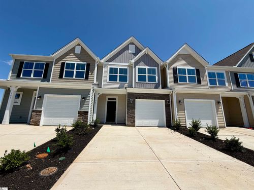 207 Toal Ct, Greenville, SC, 29611-2448 | Card Image