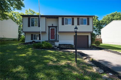 3636 Charlotte Mill Drive, West Carrollton, OH, 45439 | Card Image
