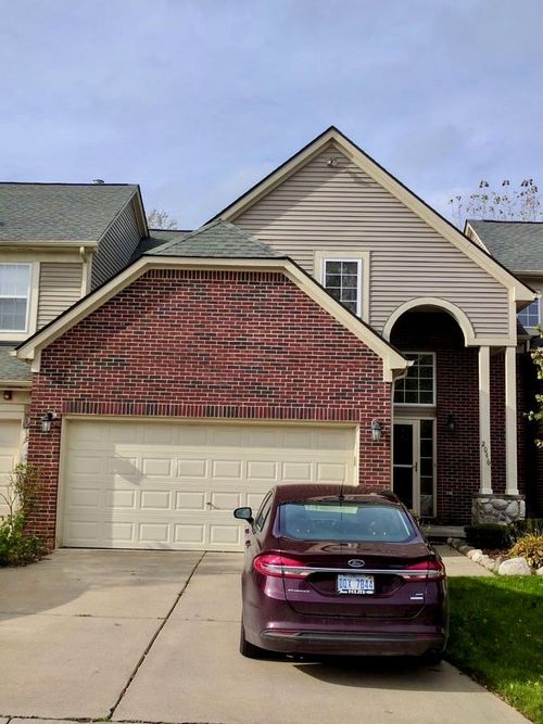 2046 Preserve Cir W, Canton, MI, 48188-2254 | Card Image