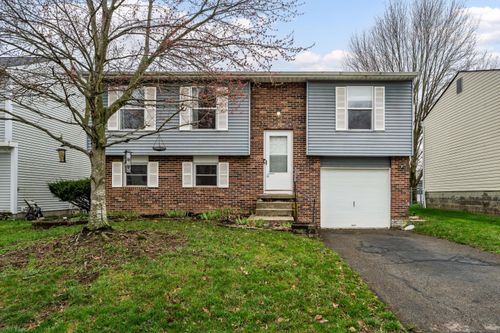 8377 Waco Ln, Powell, OH, 43065-9527 | Card Image